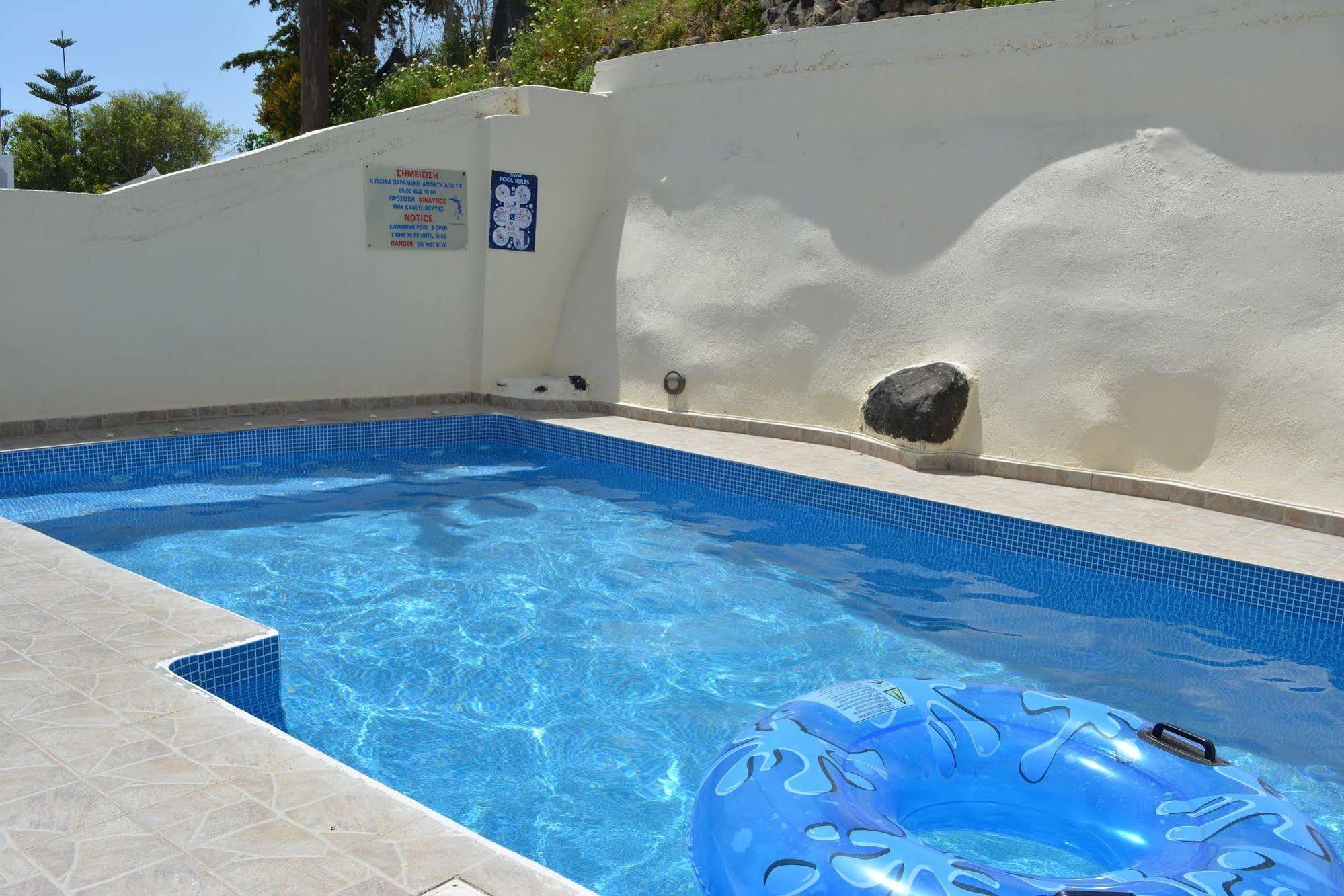 פירוסטפני Anemomilos Villa מראה חיצוני תמונה